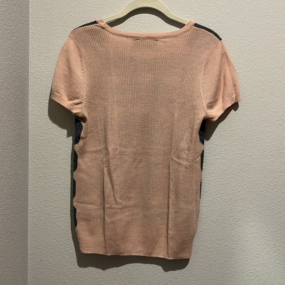 Pink and gray Limited gray sweater - Picture 2 of 2